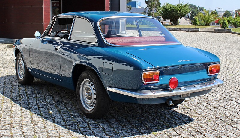 1972 Alfa Romeo 1300 GT Junior